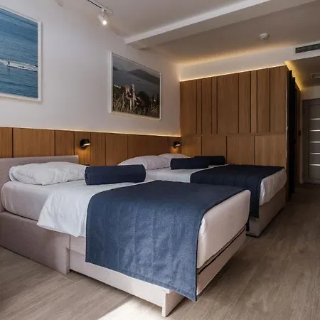 Poseidon The Hotel